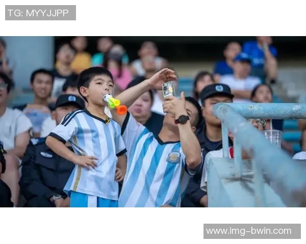 泸州足球比赛热潮来袭球迷齐聚共享激情与荣耀