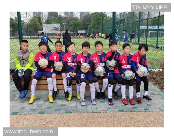 美国少年足球崛起之路探索青少年体育发展的新机遇与挑战